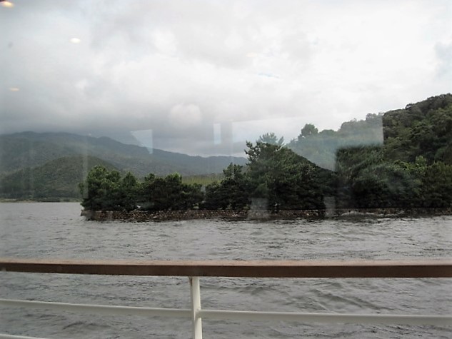 f0379049_02263787.jpg