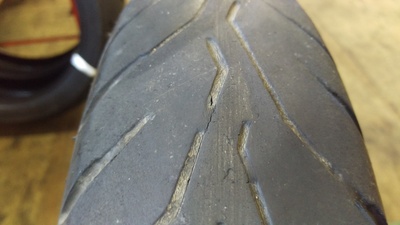 CB400SB タイヤ交換!_e0114857_9204974.jpg