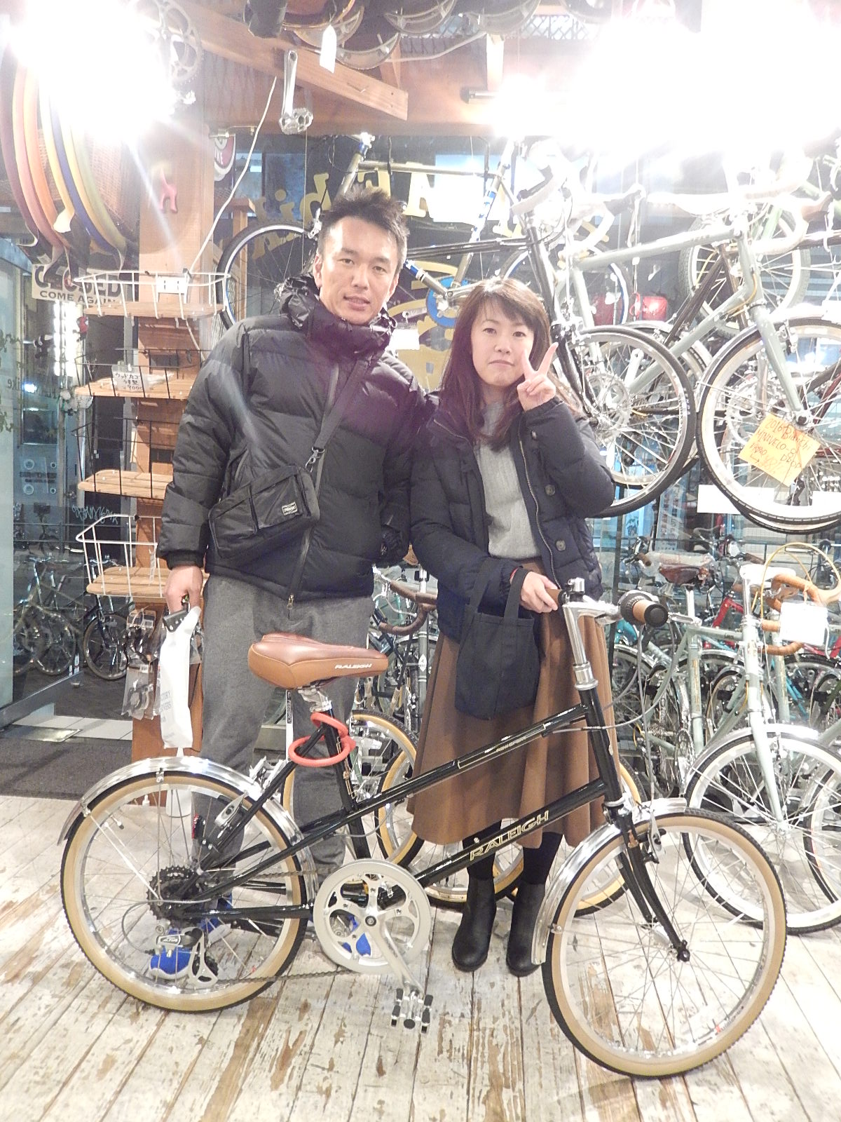 12月24日　渋谷　原宿　の自転車屋　FLAME bike前です_e0188759_1954922.jpg