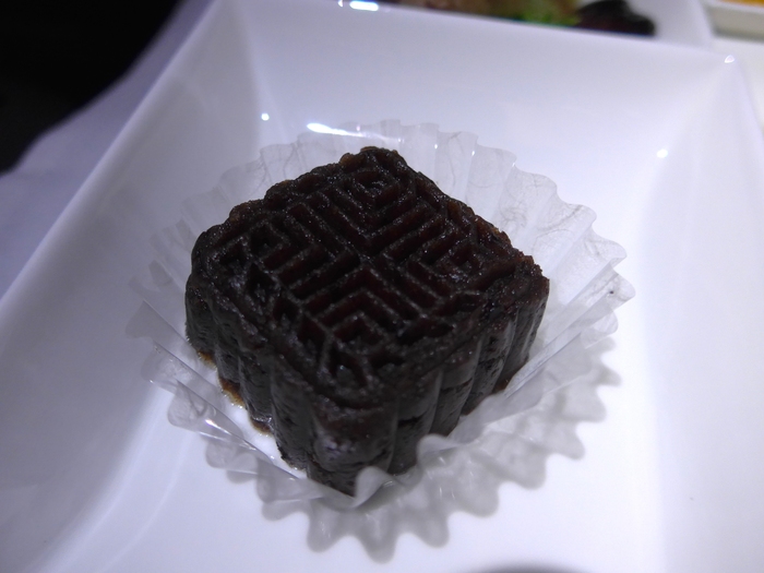 上海出張へ行く① ~中国東方の機内食~_f0232060_23331424.jpg