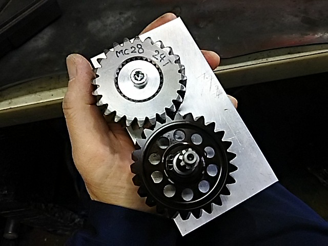 T2Racing ウォーターポンプギヤ/シャフト_e0114857_17203886.jpg
