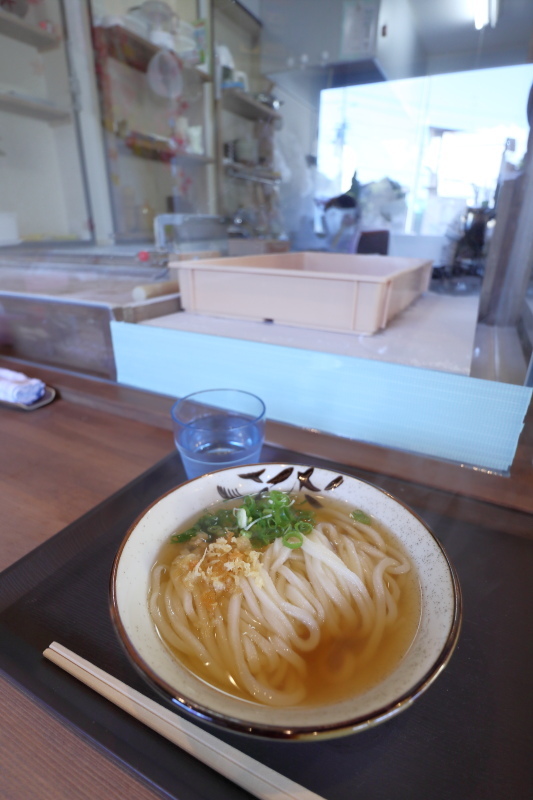 よがな うどん_a0077663_09381522.jpg