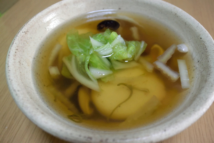 木を切る_d0231263_2355017.jpg