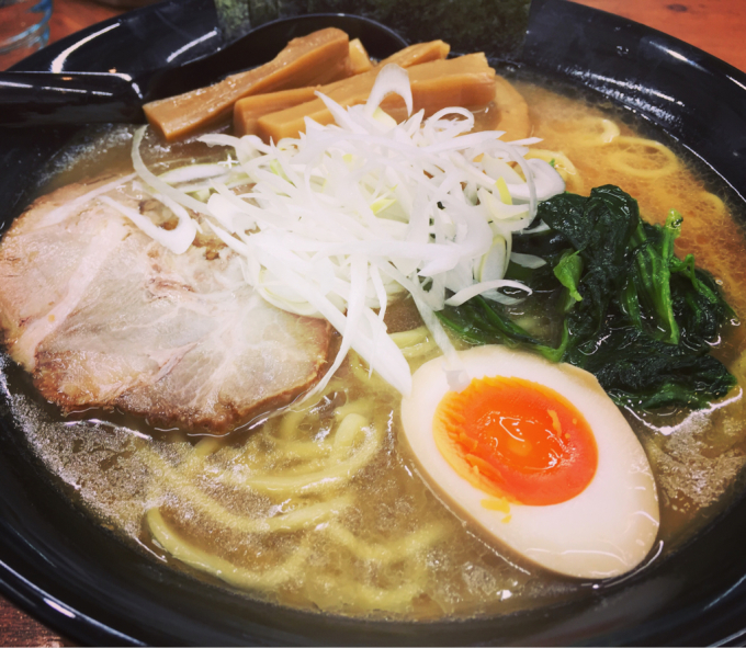 家系ラーメン・アイ・ラブド_e0161872_11260207.jpg