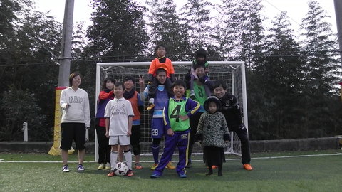 ゆるUNO 12/18(日) at UNOフットボールファーム_a0059812_1221766.jpg
