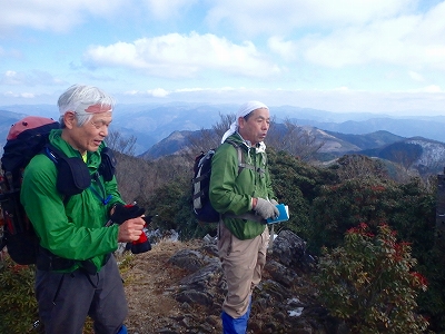 仰烏帽子山（元井谷橋～仰烏帽子山～仏石～明神岩）_f0193521_20443222.jpg