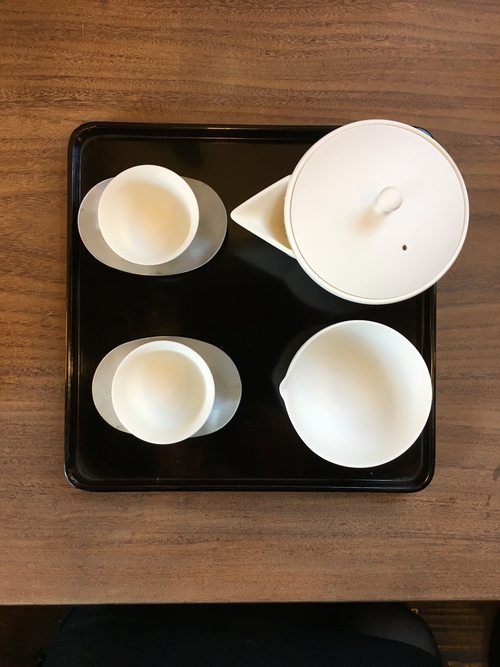 真っ白なうつわで新年を迎える_a0197730_10594461.jpg