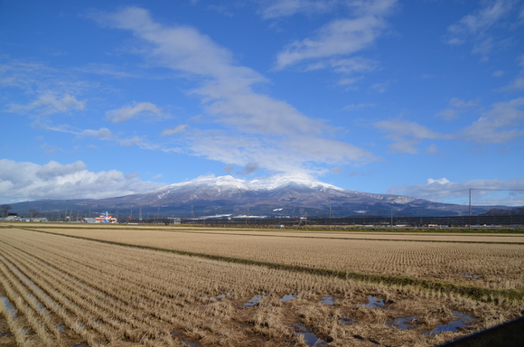 庄内平野と鳥海山_c0202242_92239.jpg