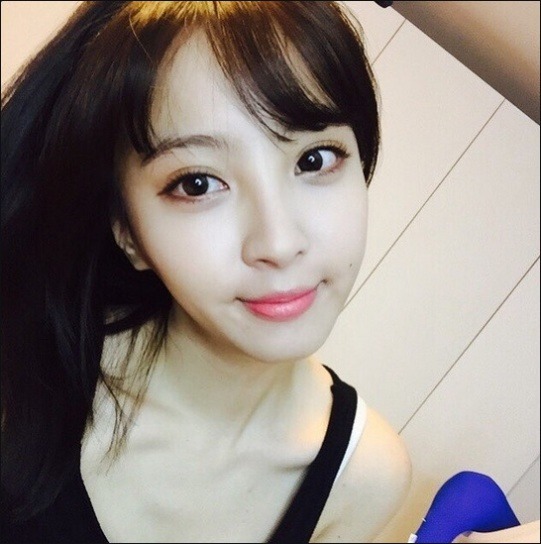 佐々木希似? 美人若手女優チョンヘソン 整形していない宣言するも過去写真流出・・魔性の女!?CNBLUEドラマーと熱愛?胸の露出 美脚イメチェン!親友は?来日_f0158064_15071872.jpg
