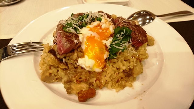 シャトーブルチアーノ_e0167593_23312936.jpg