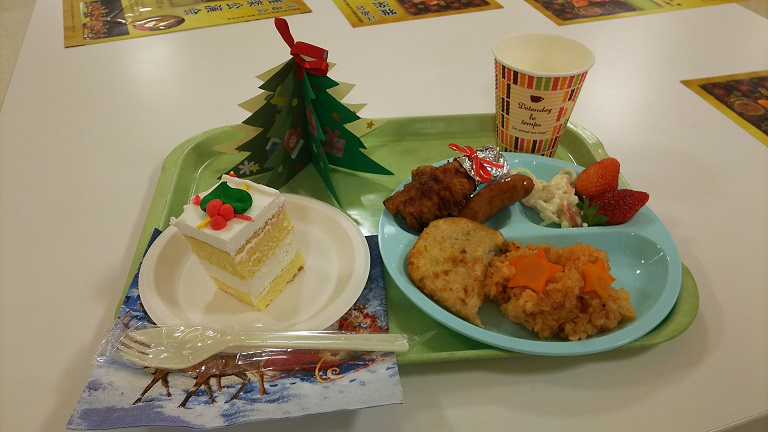オタヤ子ども食堂へチャリティ収益金贈呈式_c0185796_22111215.jpg