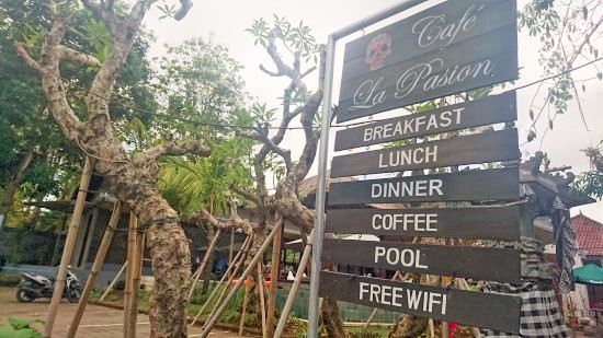 Cafe La Pasion @ Jl.Pantai Barangan, Barangan (\'16年10月)_f0319208_1854356.jpg