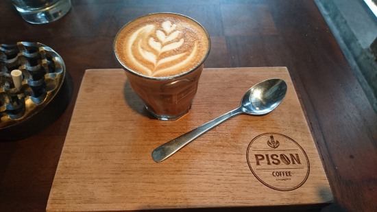 Pison Coffee @ Jl.Petittenget, Kerobokan (\'16年9月&10月版)_f0319208_358369.jpg