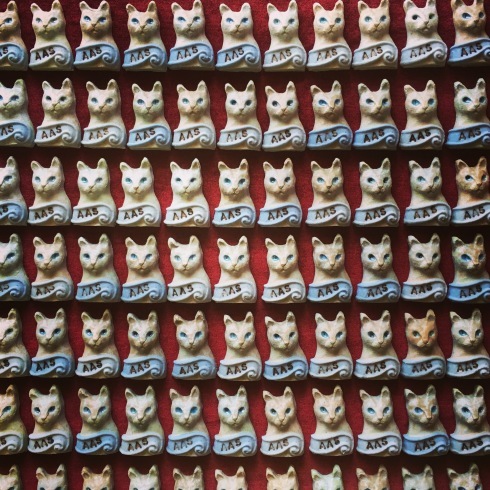 自作猫フェーヴ入りのガレットデロワ、明日から販売されます🐱@都立大学駅アディクト オ シュクル_a0137727_17211906.jpg