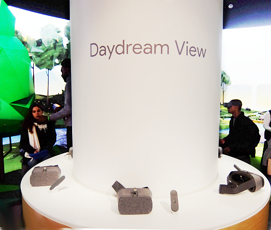 グーグルのポップアップストアのVR体験2016_b0007805_22112981.jpg