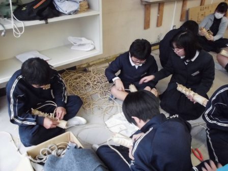 宮島学園 2016年度餅つき・松明づくり_f0229523_10402785.jpg