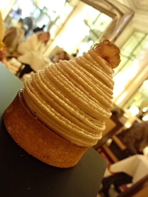 d0347869_19524434.jpeg