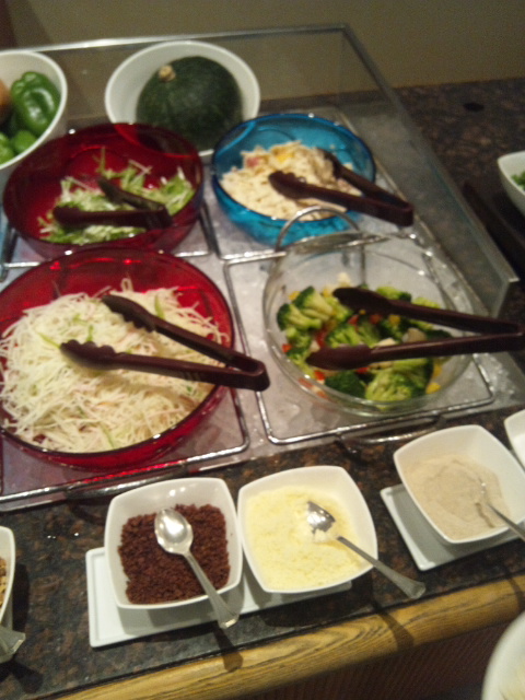 ルネッサンスリゾートオキナワ朝食ブッフェ編_f0076001_02819100.jpg