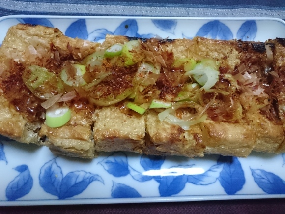 昨夜のビールVol.316 ヱビスロング缶 + 越後栃尾本舗栃尾あぶらげ + 紀文牛すじ_b0042308_05464709.jpg