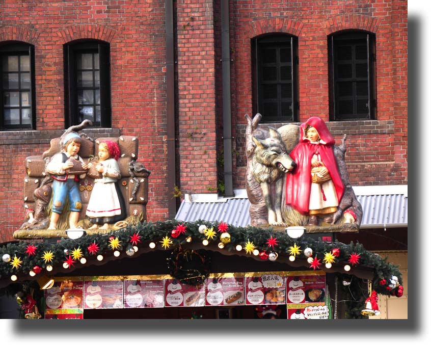 クリスマスデコレーション一色の横浜赤レンガ倉庫_c0121824_15261788.jpg