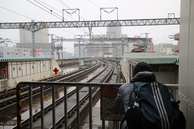 藤田八束の鉄道写真@東北新幹線を走るこまちとはやて、新幹線仙台駅には希望と夢のドラマがある_d0181492_20511872.jpg