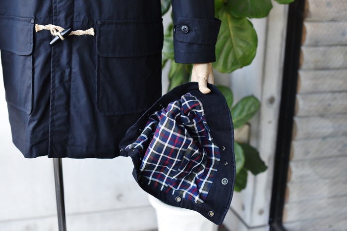 マニアな方へ。。。Gloverall ・・・ OILED CLOTH DUFFLE COAT JACKET!★!_d0152280_17111868.jpg