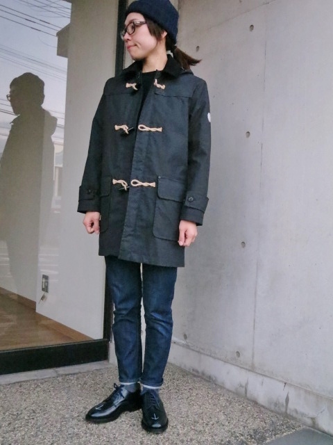 マニアな方へ。。。Gloverall ・・・ OILED CLOTH DUFFLE COAT JACKET!★!_d0152280_19111299.jpg