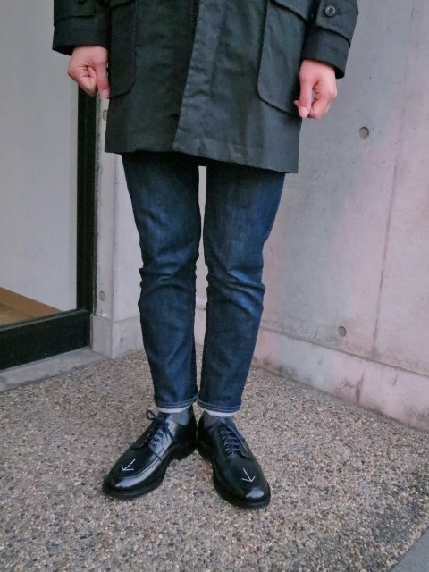 マニアな方へ。。。Gloverall ・・・ OILED CLOTH DUFFLE COAT JACKET!★!_d0152280_19112510.jpg