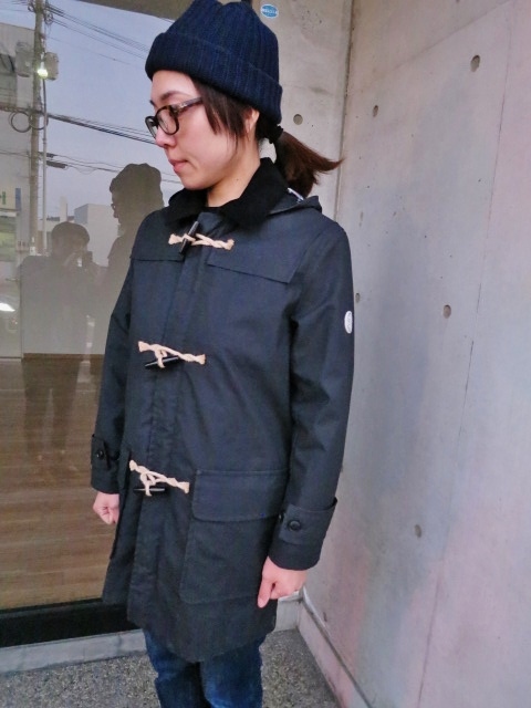 マニアな方へ。。。Gloverall ・・・ OILED CLOTH DUFFLE COAT JACKET!★!_d0152280_19113094.jpg