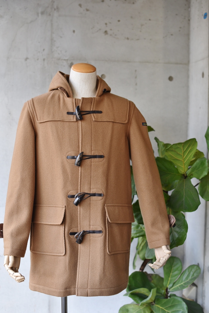 マニアな方へ。。。Gloverall ・・・ OILED CLOTH DUFFLE COAT JACKET!★!_d0152280_19132623.jpg