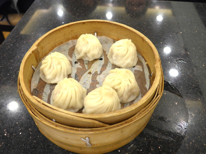 上海出張へ行く④ ~南翔饅頭店の小籠包~_f0232060_0414842.jpg