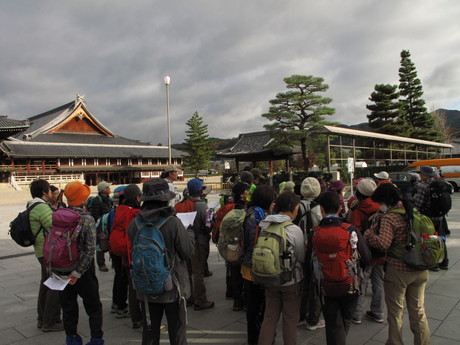 ハイキング委員会交流ハイキング「山の辺の道」_d0207490_20394614.jpg