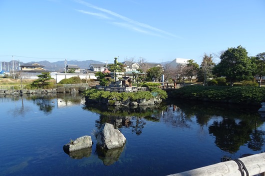 f0213825_2028549.jpg