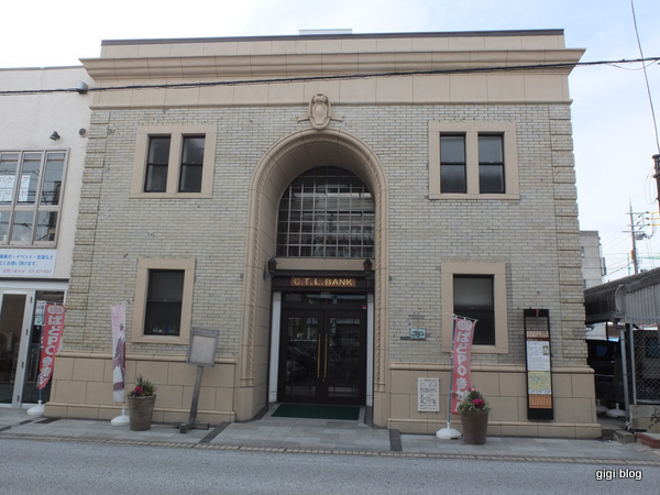 f0374868_13201543.jpg