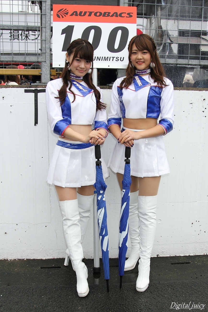 大山美保 さん & 比良祐里 さん(2015 RAYBRIG レースクイーン)_c0216181_11062712.jpg