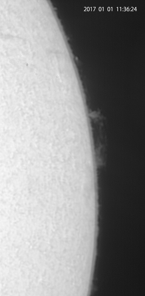 初日の出と1月1日の太陽_e0174091_14514315.jpg