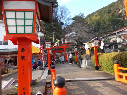 【日本の源流を訪ねて】 元乃隅稲成神社（長門市）_c0192503_20302782.jpg