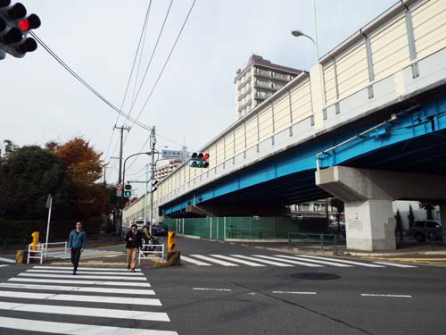 f0211178_1335127.jpg