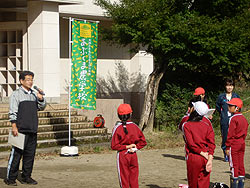 稲刈り体験(緑ヶ丘小・北郷小) _d0247484_1643862.jpg