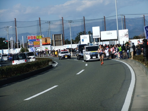箱根駅伝..8区相模川_b0137932_12211167.jpg
