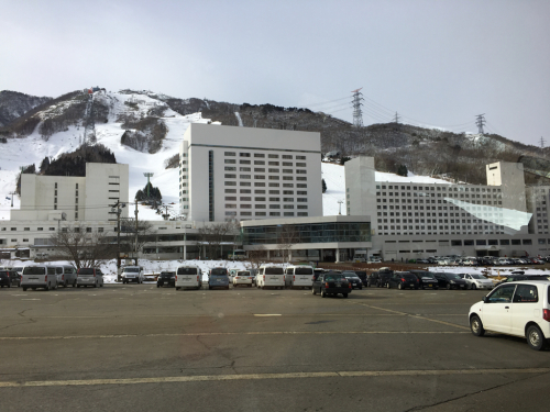 新幹線でスキー場へ⭐️_c0151965_00234811.jpg
