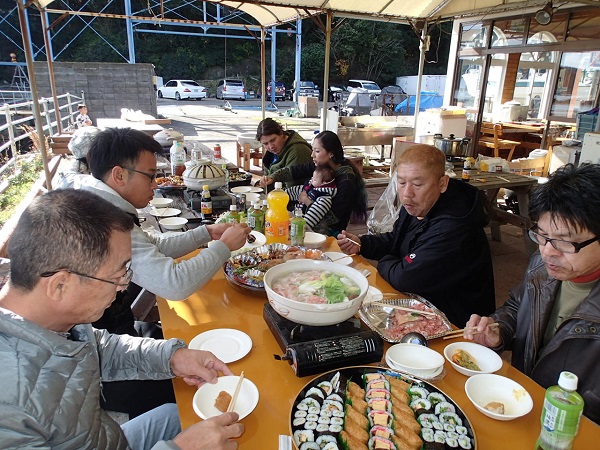 つばきマリーナ・エミークラブ餅つき会_a0077071_16423577.jpg