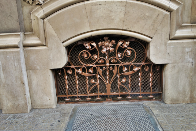 b0064411_03451435.jpg