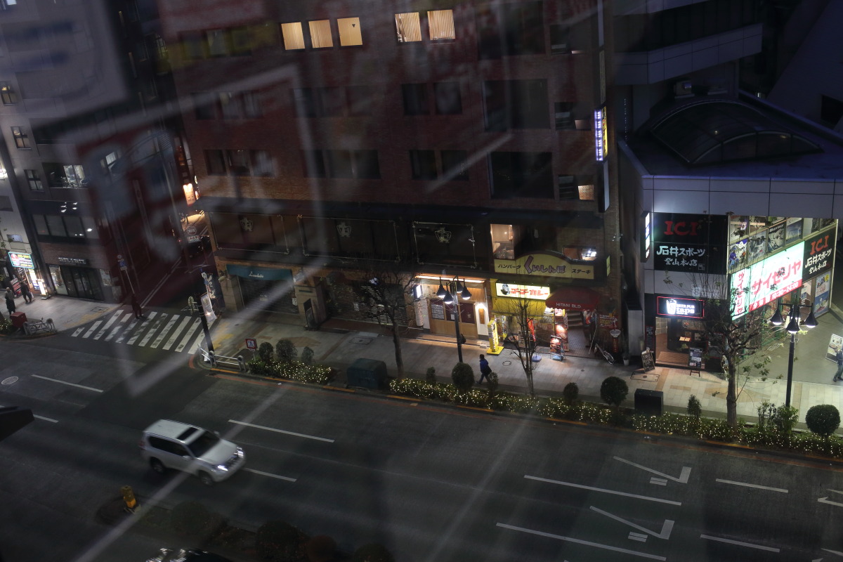 神保町 大晦日の書泉グランデにて_b0061717_1841226.jpg