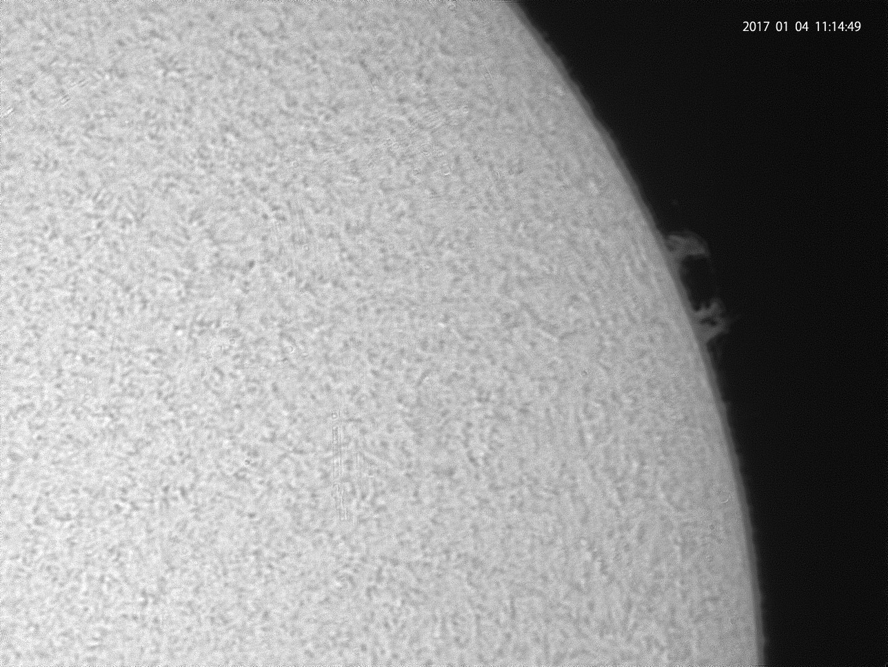 1月4日の太陽_e0174091_15435125.jpg