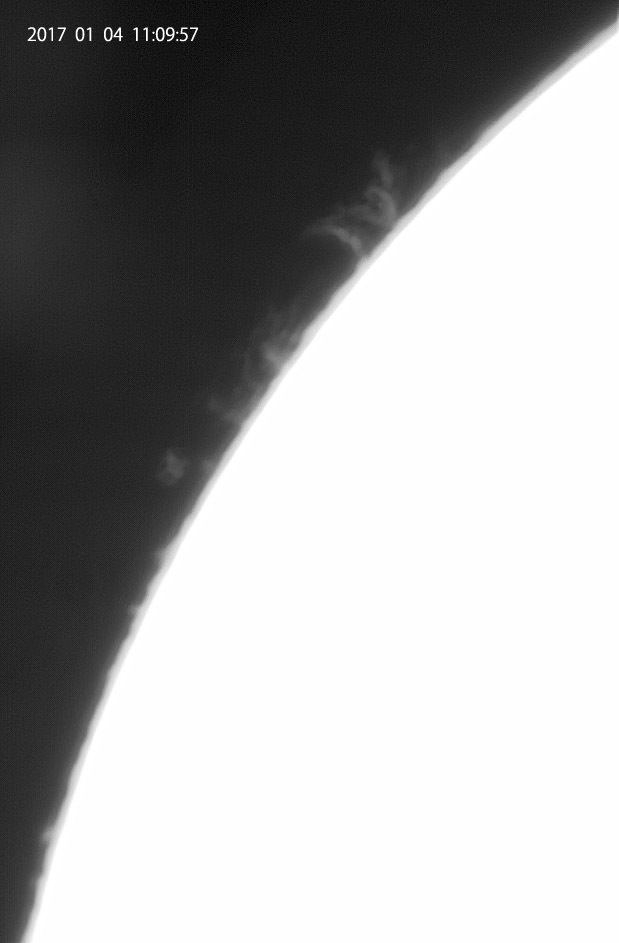 1月4日の太陽_e0174091_15440053.jpg