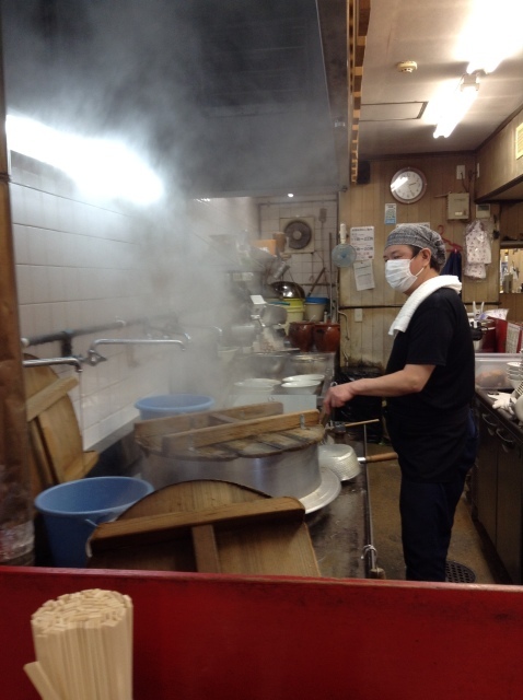 京都ラーメンの王道　東九条「大栄本店」再び。_a0334793_12171837.jpg