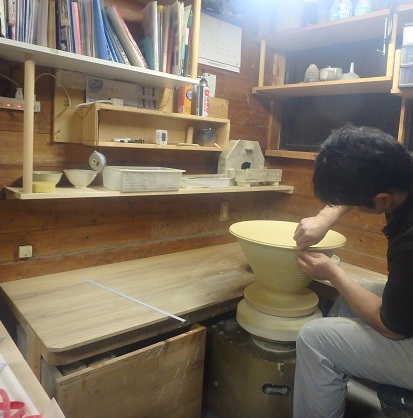 磁器で花器制作_d0195183_2355977.jpg