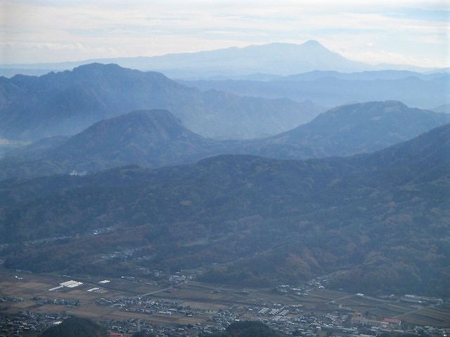 青木村　子檀嶺岳は信州の小さな展望台　　　　　Komayumidake in Aoki, Nagano_f0308721_18565025.jpg