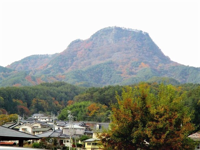 青木村　子檀嶺岳は信州の小さな展望台　　　　　Komayumidake in Aoki, Nagano_f0308721_19193357.jpg